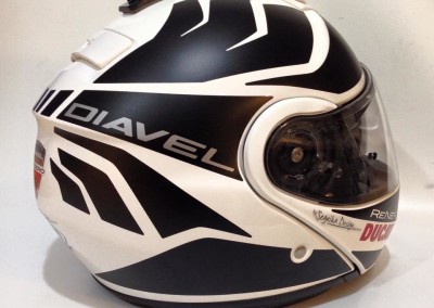 SHOEI NEOTEC "Diavel"