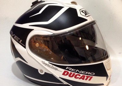 SHOEI NEOTEC "Diavel"